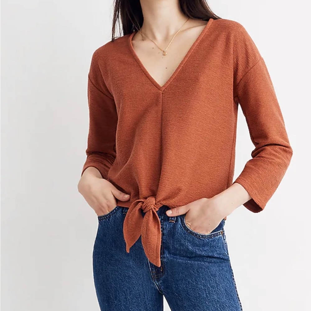 Maxwell Texture and Thread Tie Knot Sweater